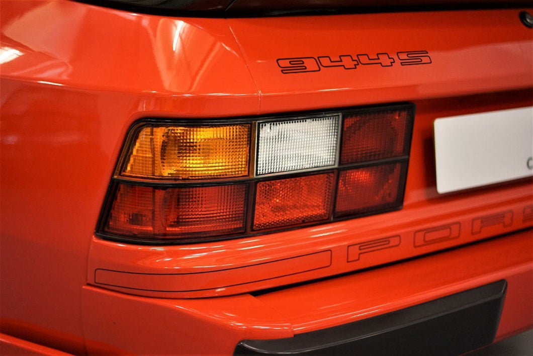 944S CONTOUR REAR DECAL FOR PORSCHE 944 - VINYLSPORTCLASSIC
