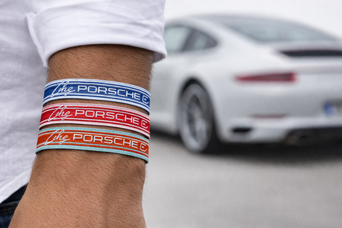 EXCLUSIVE PORSCHE LIFE THREAD BRACELET