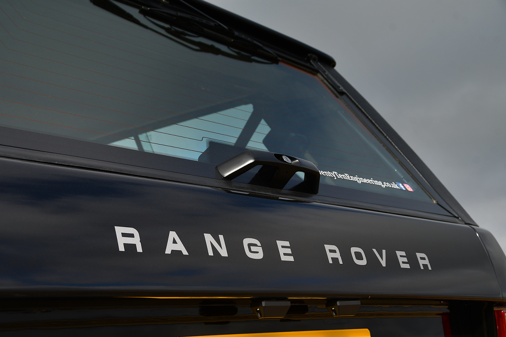 RANGE ROVER CLASSIC V8 EFI DECAL SET – VINYLSPORTCLASSIC