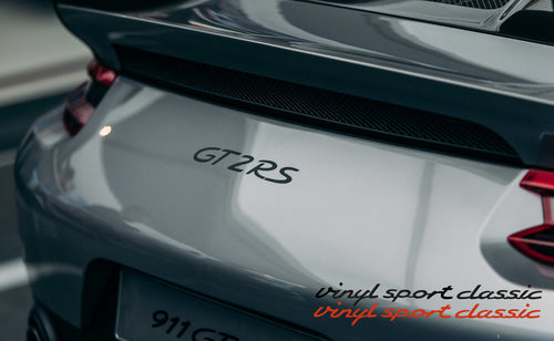 AUTOCOLLANT DE COUVERCLE DE COFFRE ARRIÈRE GT2 RS